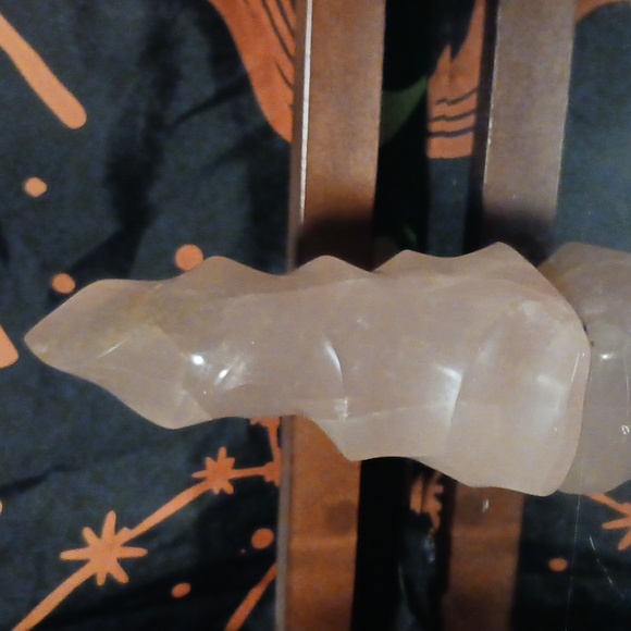 Rose Quartz Flame - Picture 3 of 5